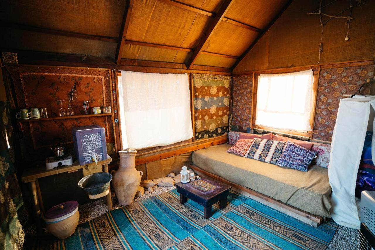 Succah In The Desert 미츠페 라몬 외부 사진