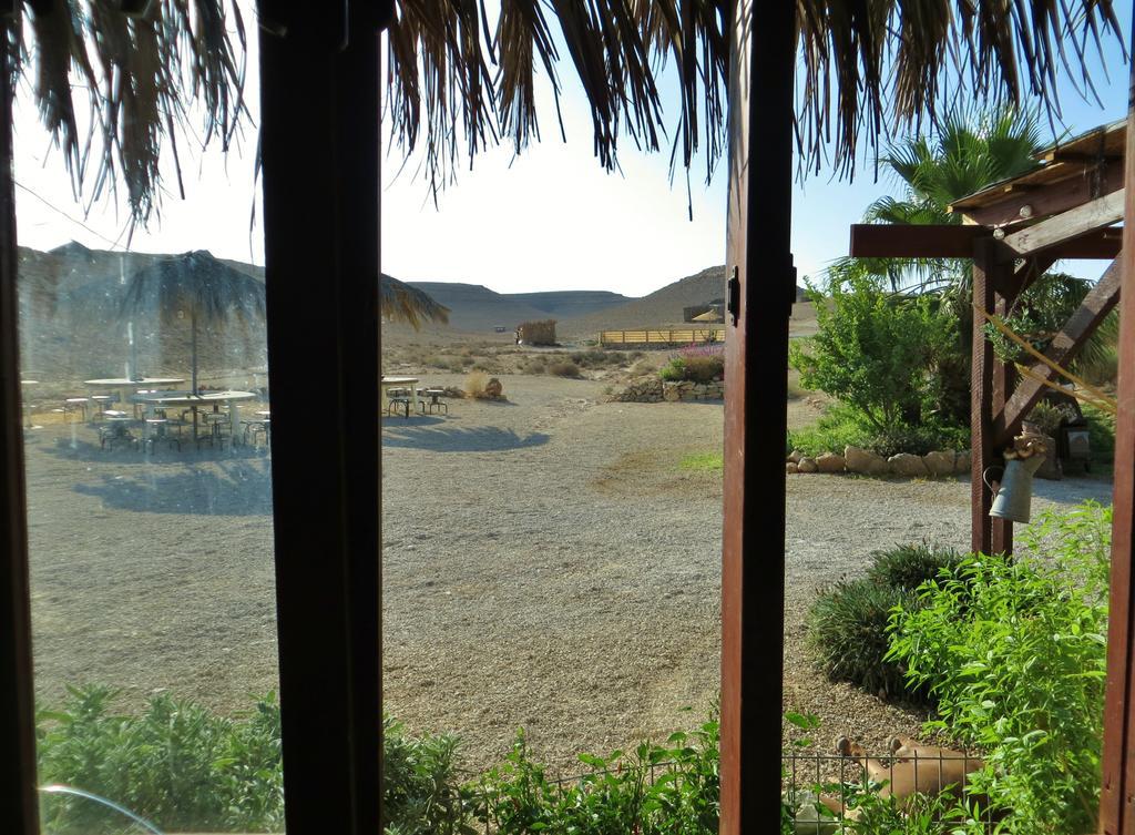 Succah In The Desert 미츠페 라몬 외부 사진